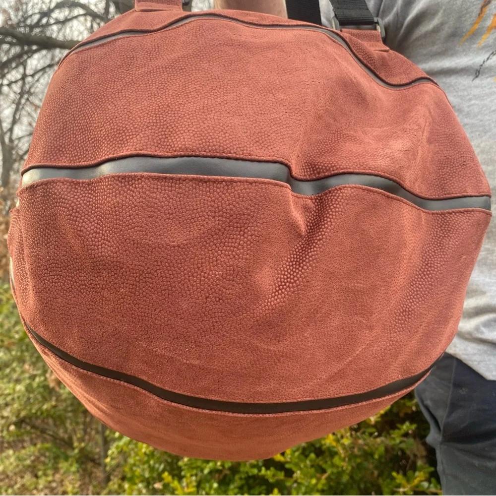 Rare 90s Textured Coca Cola Basketball Shaped Novelty Gym Bag